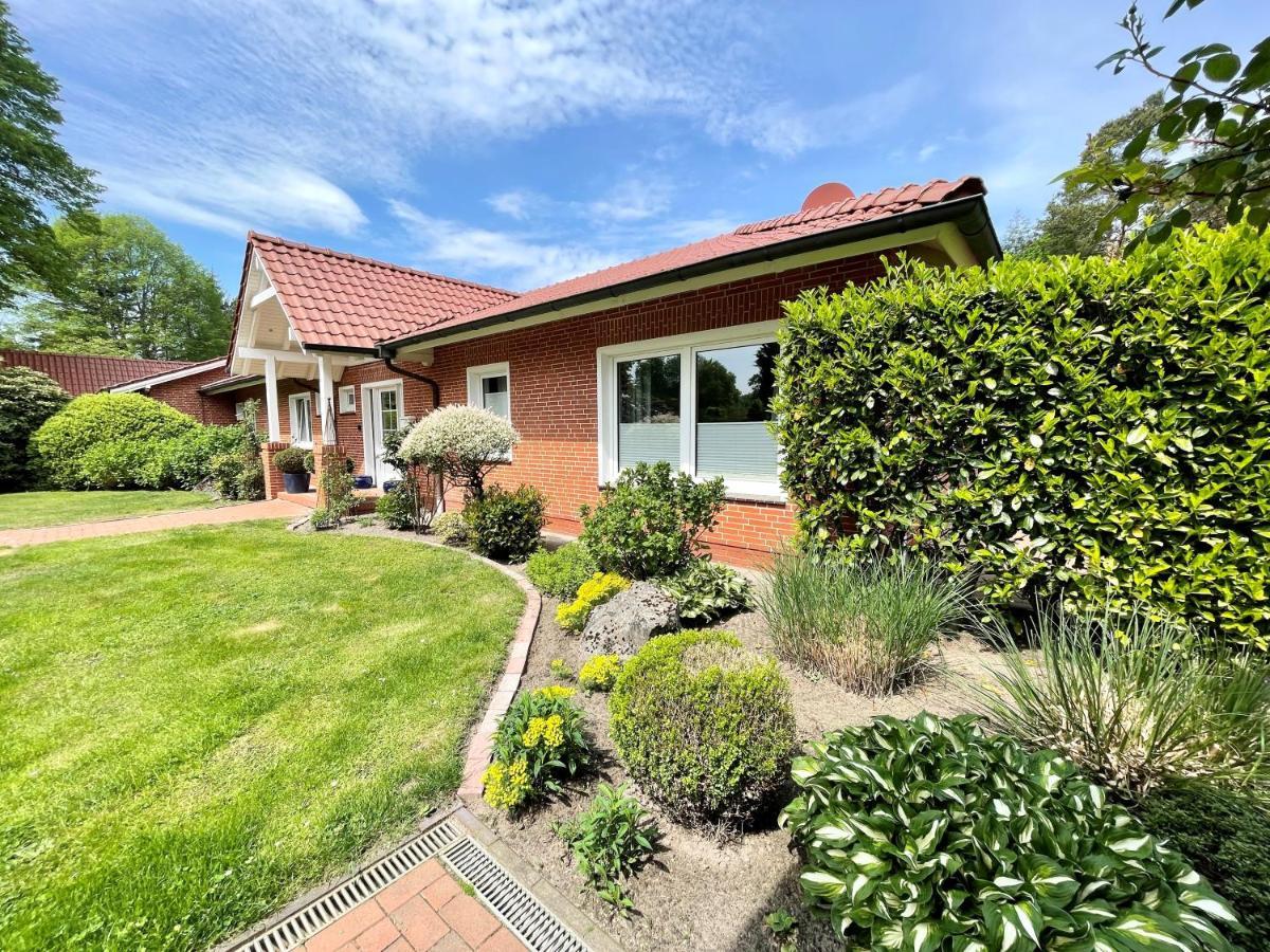 Landhaus Am Wald Mit Garten Mit 1 Schlafnische Und 1 Schlafzimmer アウリッヒ エクステリア 写真
